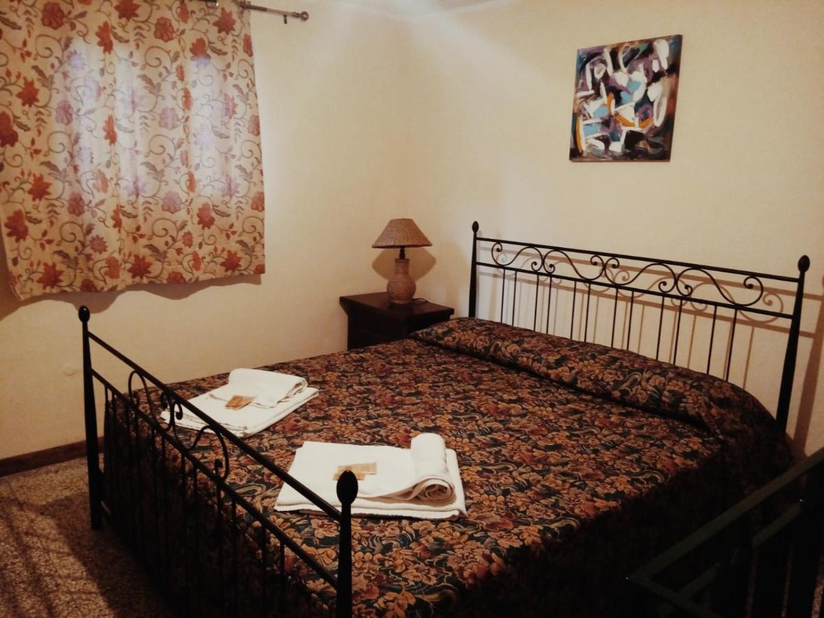 Albergo Diffuso Borgo Santa Caterina "Vintage" Castiglione De Sicilia Luaran gambar