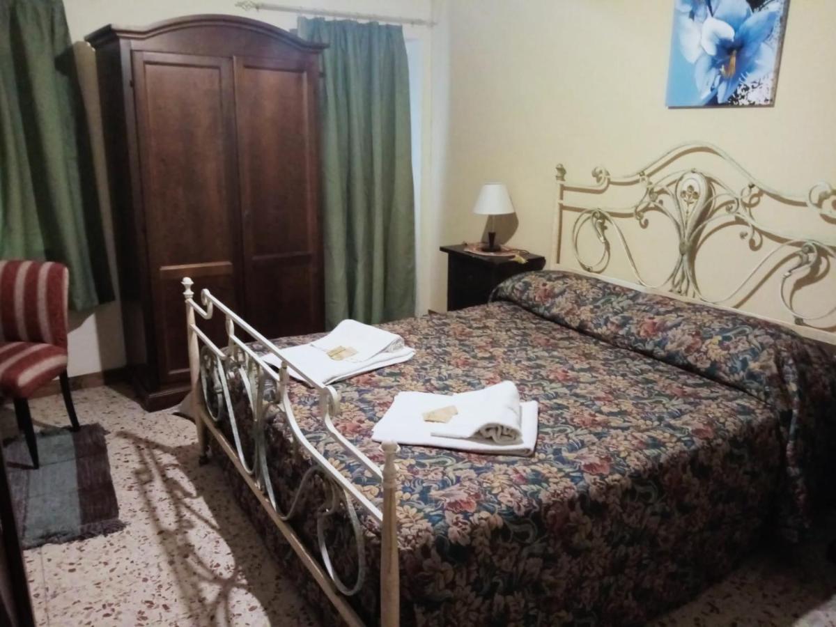 Albergo Diffuso Borgo Santa Caterina "Vintage" Castiglione De Sicilia Luaran gambar