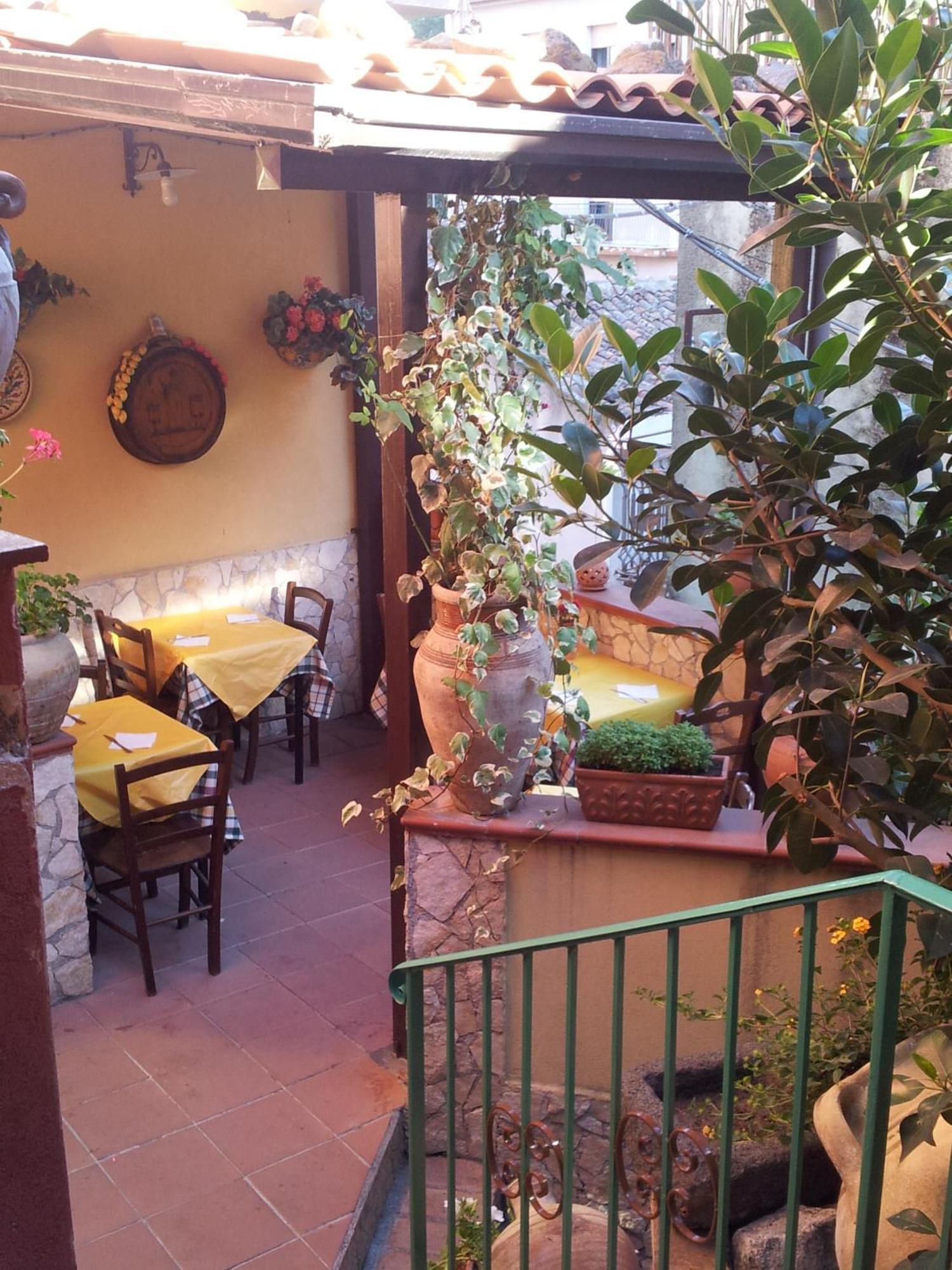 Albergo Diffuso Borgo Santa Caterina "Vintage" Castiglione De Sicilia Luaran gambar