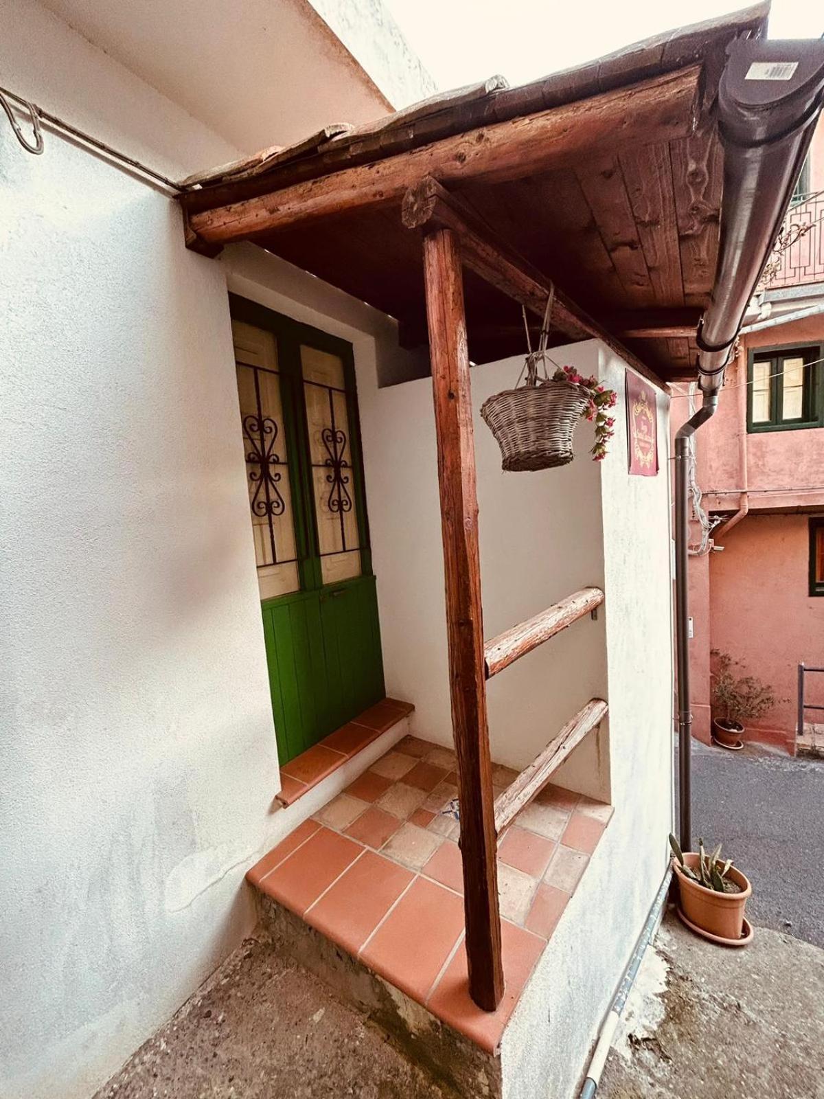 Albergo Diffuso Borgo Santa Caterina "Vintage" Castiglione De Sicilia Bilik gambar