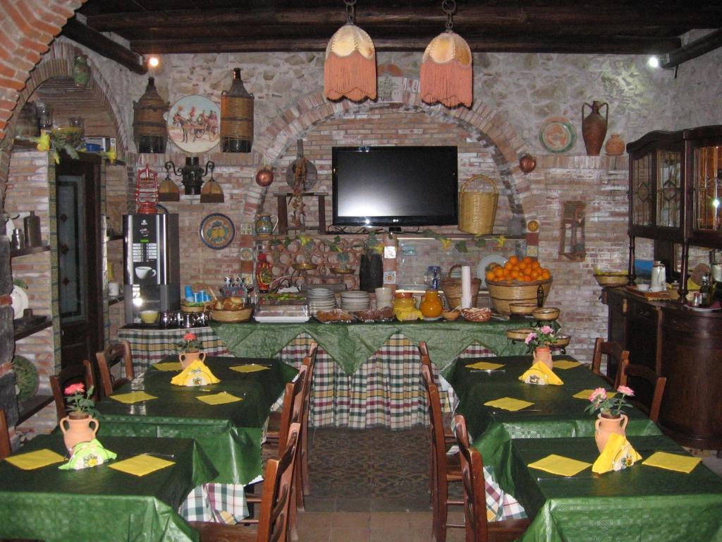 Albergo Diffuso Borgo Santa Caterina "Vintage" Castiglione De Sicilia Luaran gambar