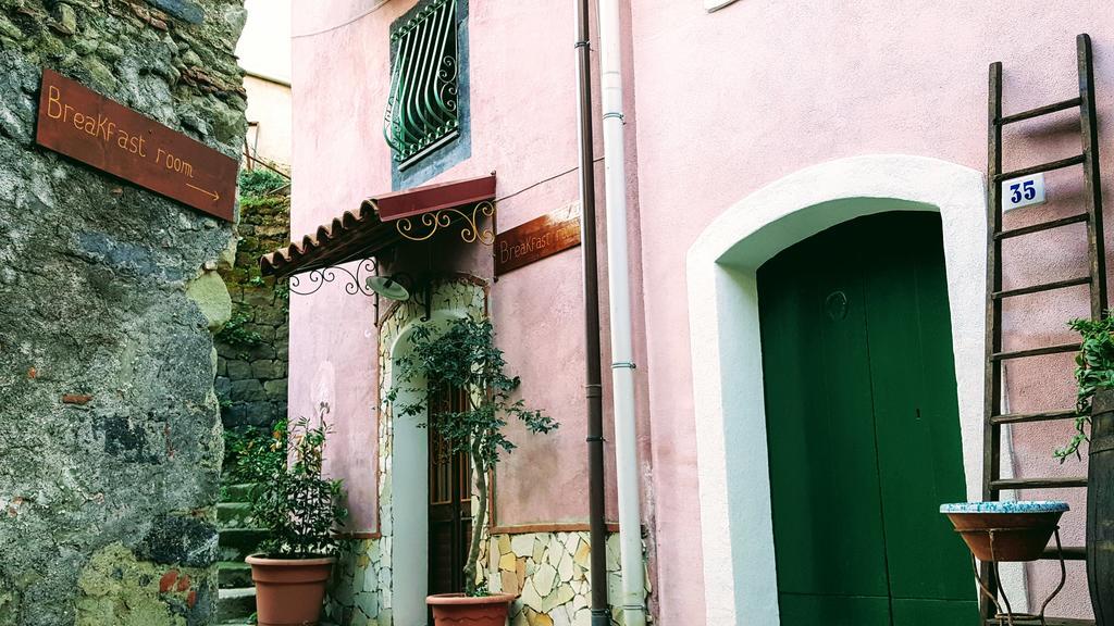 Albergo Diffuso Borgo Santa Caterina "Vintage" Castiglione De Sicilia Luaran gambar