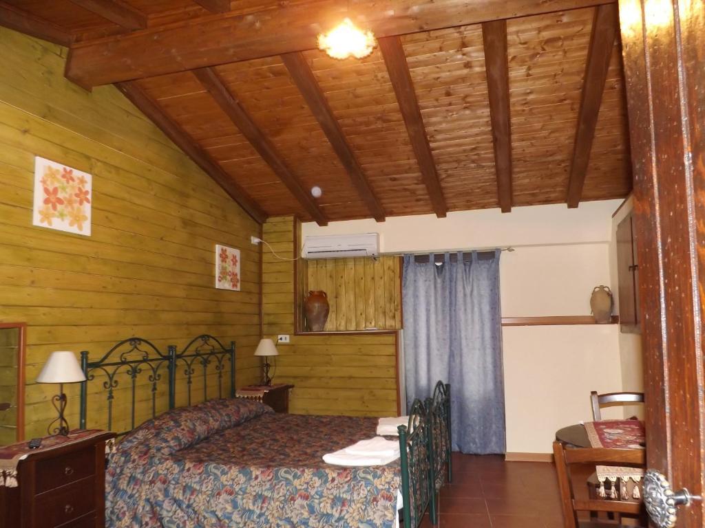 Albergo Diffuso Borgo Santa Caterina "Vintage" Castiglione De Sicilia Luaran gambar